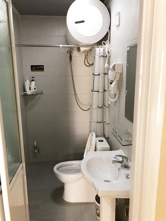 Lantian Garden Hostel Qingdao Esterno foto