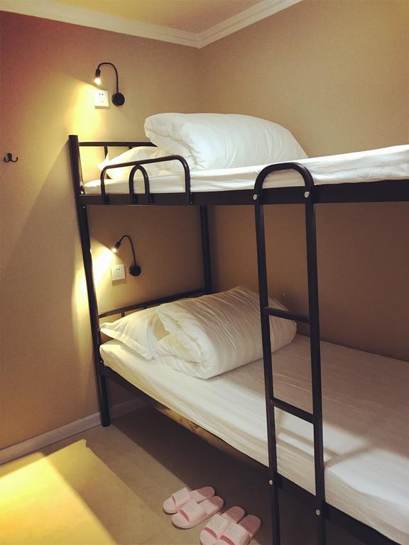 Lantian Garden Hostel Qingdao Esterno foto
